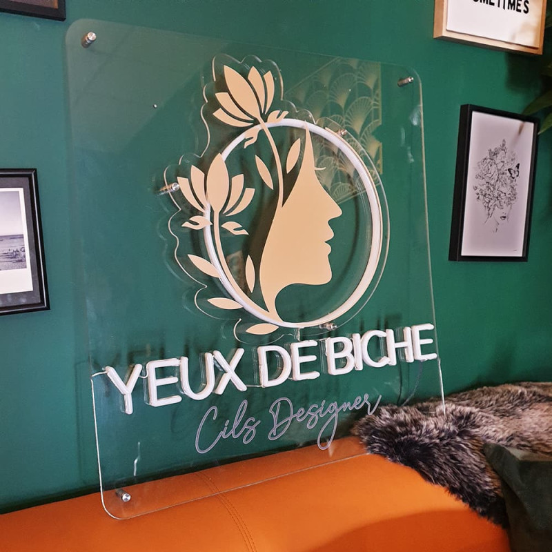 Enseigne LED avec effet de relief personnalisée