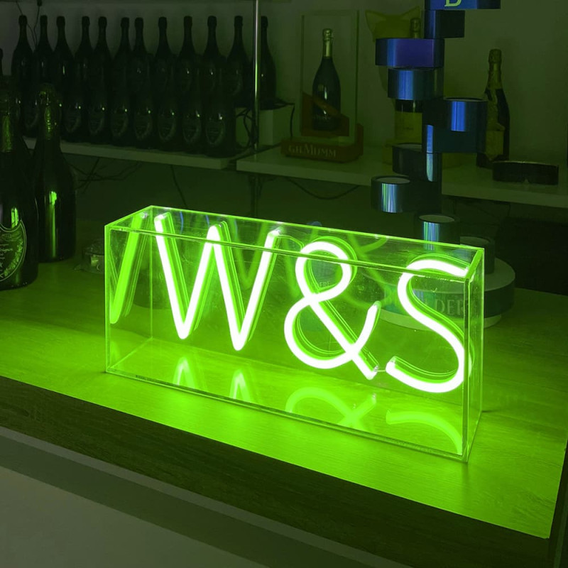 Achat enseigne néon pas cher RGB avec coffrage Plexiglas